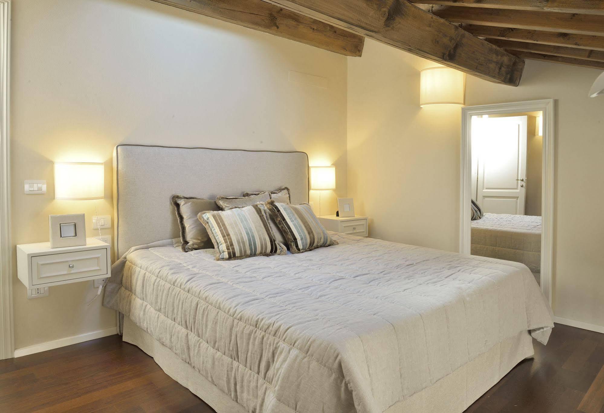 Villa Borri Country Suites Сан-Кашіано-ін-Валь-ді-Пеза Екстер'єр фото